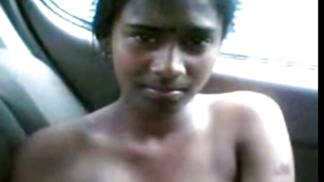 Najlepsze porno :  Dwie urocze brunetki dzielą się darmowe porno z mamuskami sokami z cipy w scenie lesbijskiej Seksowne filmy porno 