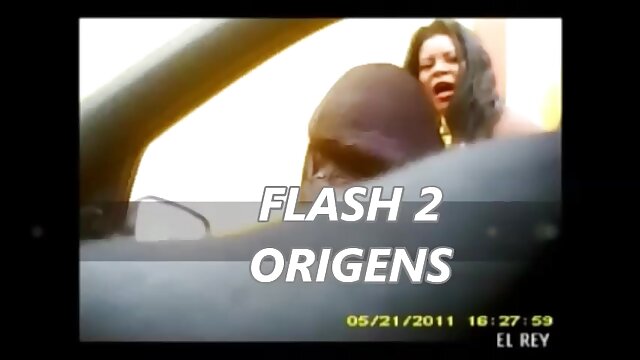 Najlepsze porno :  Ogier dołącza do nagiej dziewczyny na czas na namiętny seks na kanapie sex filmy mamuśki Seksowne filmy porno 