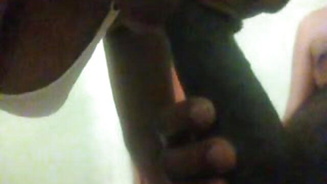 Najlepsze porno :  Słaba wola sex mamuski filmiki nie pozwala mężczyźnie zaprzestać seksu swojej żony i czarnego ogiera Seksowne filmy porno 