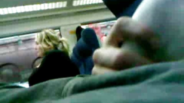 Najlepsze porno :  Piękna striptizerka z wytatuowanym ciałem cieszy sex mamuski darmowe się fantastycznym seksem Seksowne filmy porno 