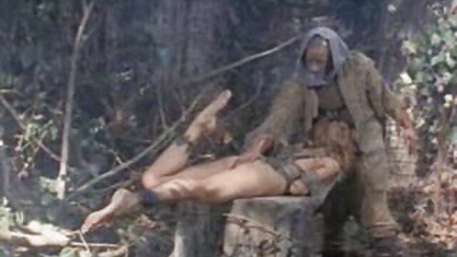 Najlepsze porno :  Jej wilgotny cunny może wcisnąć tam całkiem sporo fiuta darmowe filmy mamuski Seksowne filmy porno 