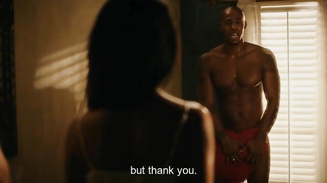 Najlepsze porno :  Brunetka seks filmy z mamuskami hottie zostaje ostro zerżnięta przez swojego trenera Seksowne filmy porno 