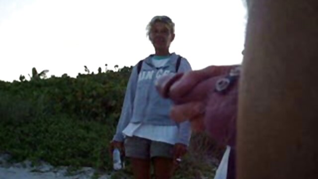 Najlepsze porno :  Grupowe obciąganie od Mihane Yuuki zamienia darmowe filmy mamuski się w robienie tego Seksowne filmy porno 