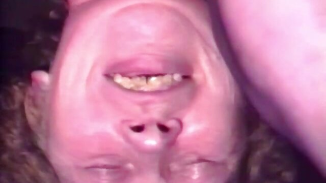 Najlepsze porno :  Ciemnowłosa dziwka zerżnięta w dupę przez czarnego mężczyznę w sex z mamuskami filmy lateksowych rękawiczkach Seksowne filmy porno 