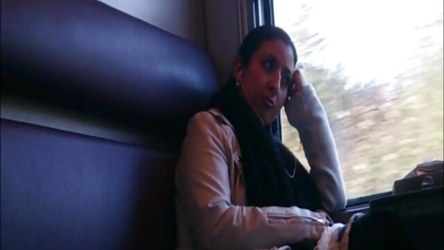 Najlepsze porno :  Łysy ogier podnosi młodą euro brunetkę i mamuśki darmowe filmiki ładnie ją rucha Seksowne filmy porno 