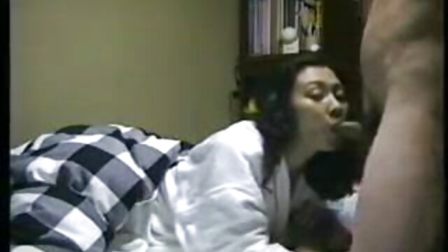 Najlepsze porno :  Nastoletnia ślicznotka z dużym sex mamuski filmy za darmo tyłkiem chce dużego czarnego kutasa ojczyma Seksowne filmy porno 