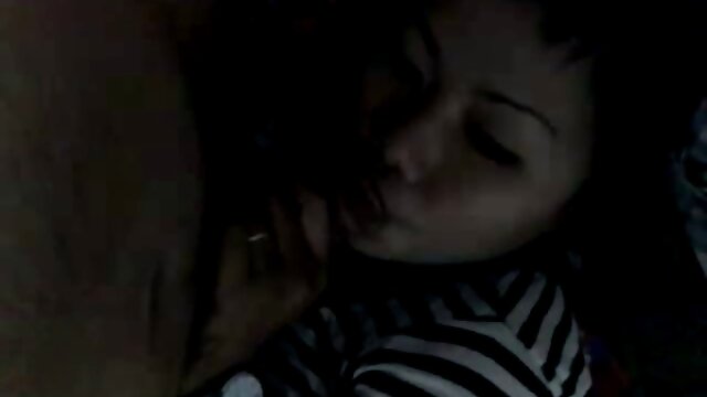 Najlepsze porno :  Starszy facet ma lekcję analną porno filmiki z mamuskami z drobną nastolatką Seksowne filmy porno 