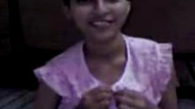 Najlepsze porno :  Mężczyzna wybiera sukę w pończochach kabaretek i darmowe filmy mamuski rucha ją w dupę Seksowne filmy porno 