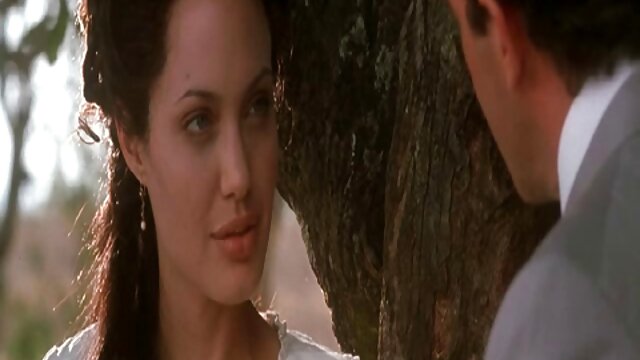 Najlepsze porno :  Pożądliwa blondynka lubi ostre ruchanie i klepanie jej w tyłek sex darmowe mamuski Seksowne filmy porno 